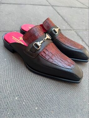 Men's Leather Slip-On Mules with Horsebit Detail - Black & Brown